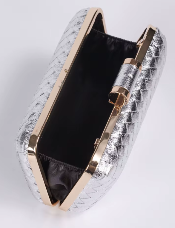 Evening Clutch Bag for Women – Elegant Wedding & Party Handbag with Metal Chain