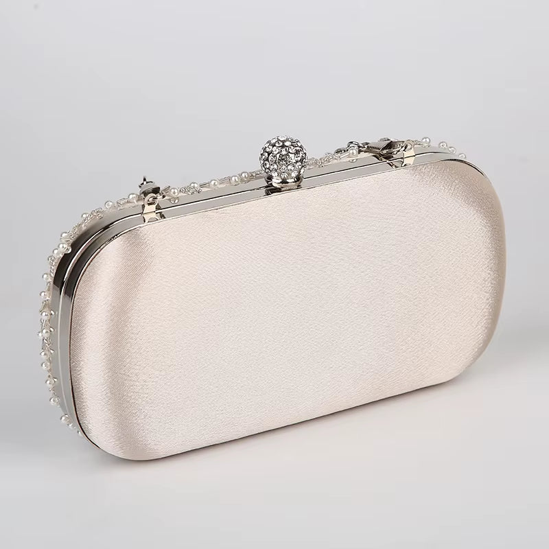 Crystal Pearl Clutch – Luxury Embroidery Evening Bag!