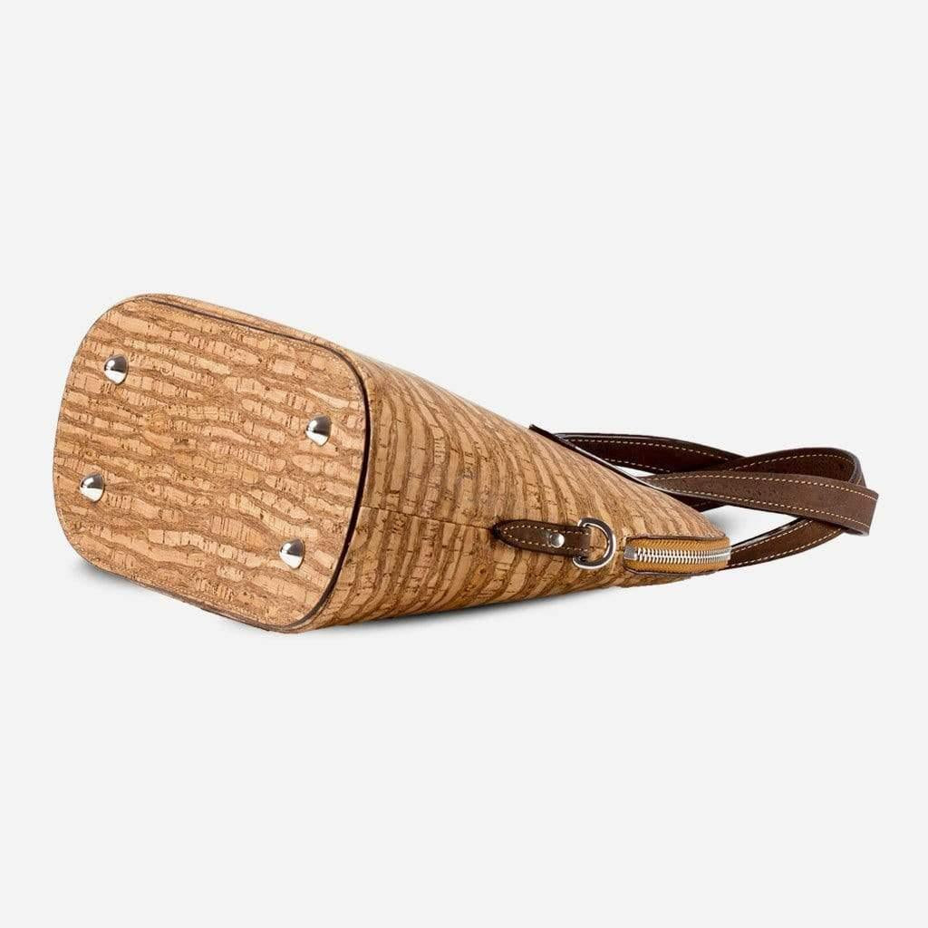 Cork Crossbody Purse – Stylish, Sustainable, and Functional! 